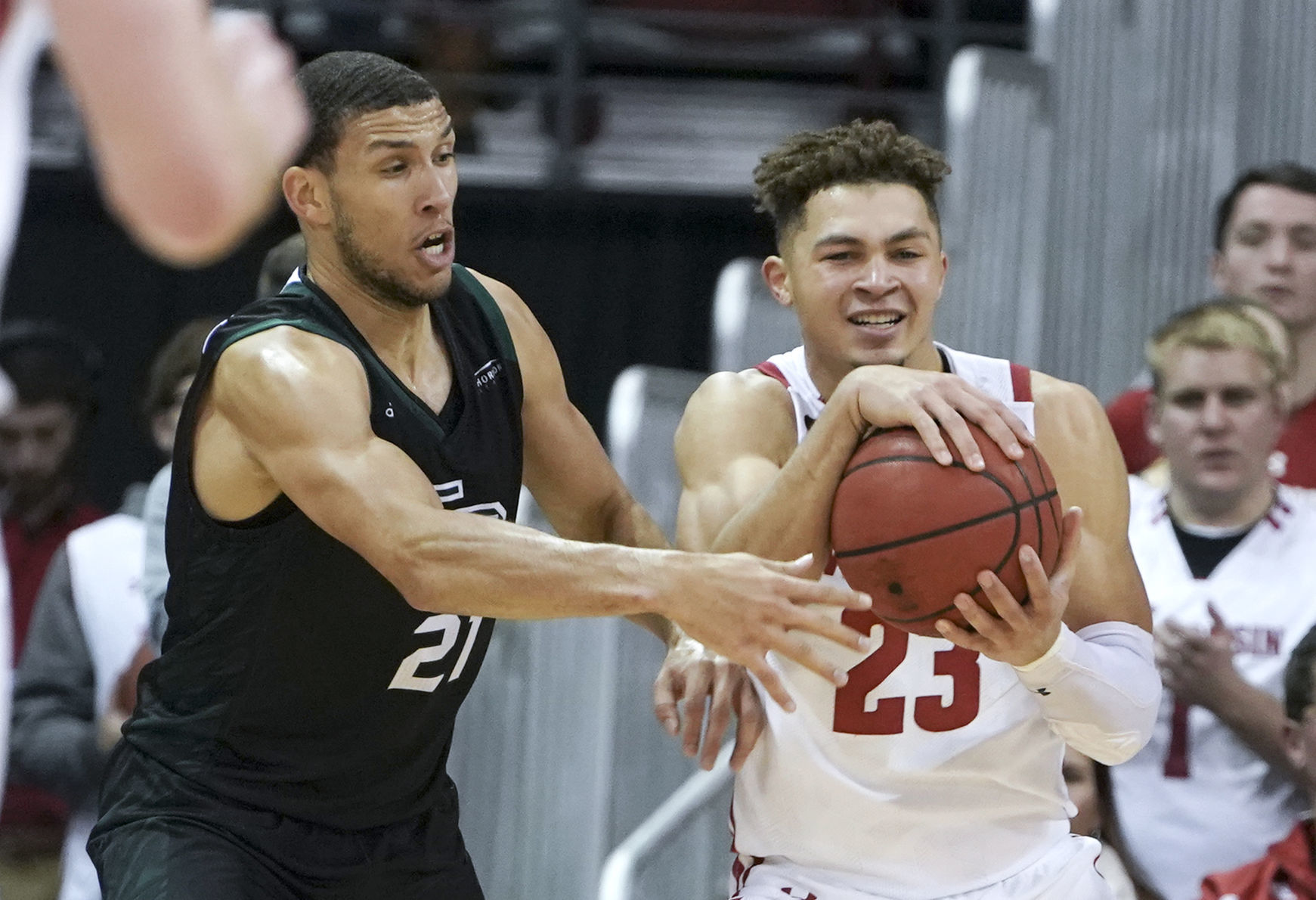 Badgers 88, Phoenix 70